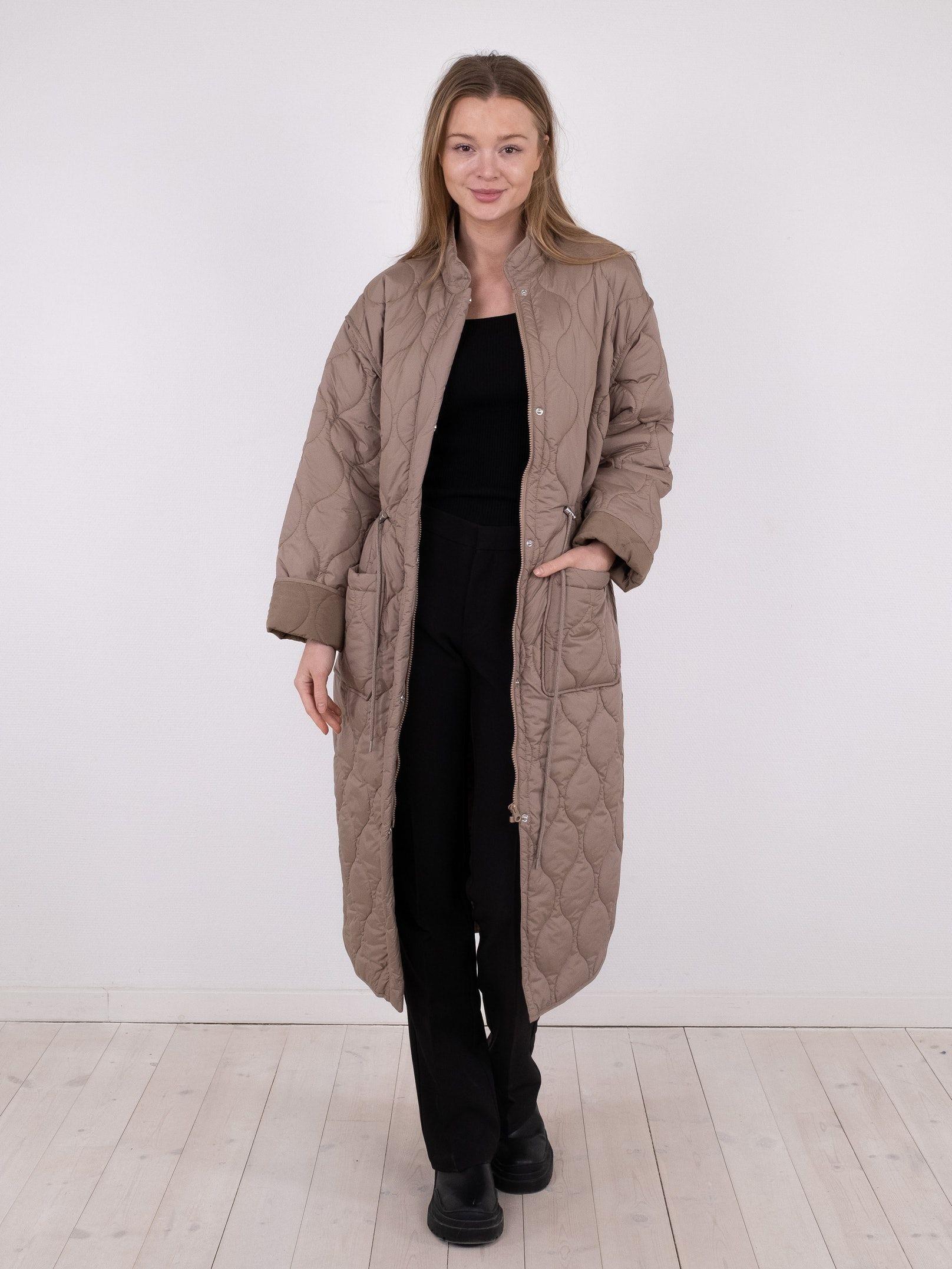 Neo - Ford Quilt Coat Taupe