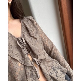 Anika Lace Blouse Taupe