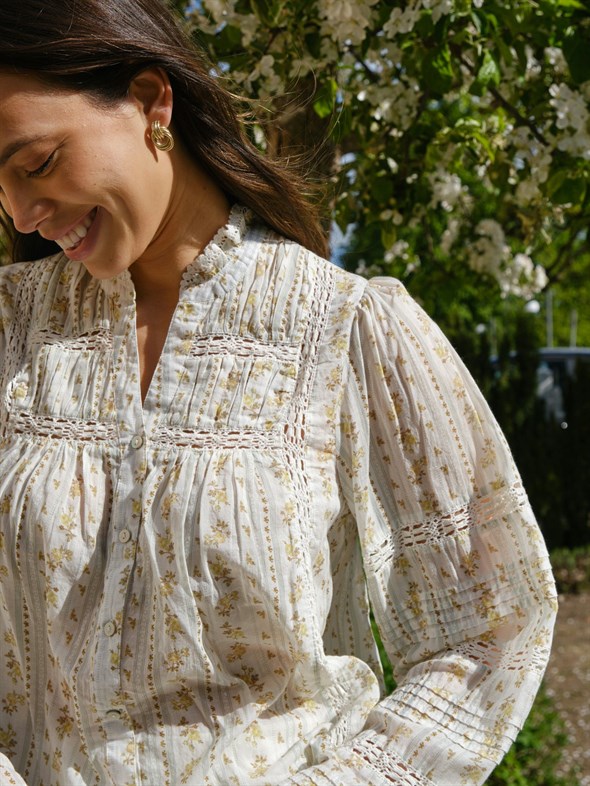 Lyla Soft Border Blouse