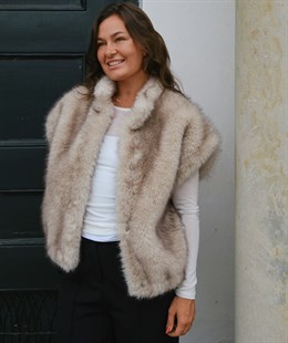 Kevini Faux Fur Vest