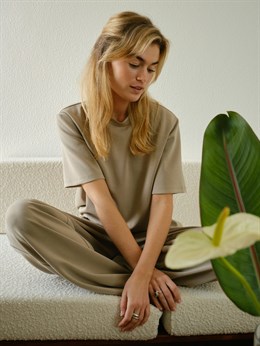 Clove Soft Tee