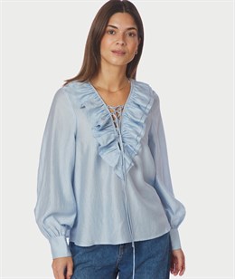 Katarina Crepe Ruffle Blouse