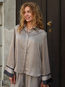 Mistan Pattern Shirt