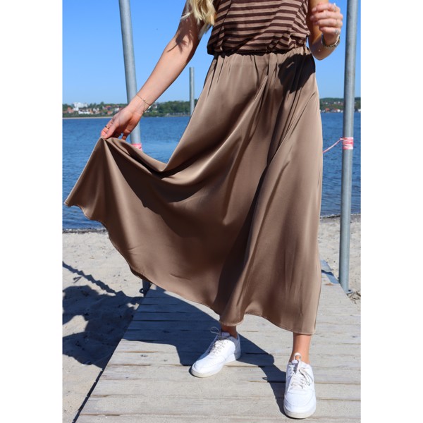 OVA SKIRT BROWN